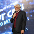 09.JPG