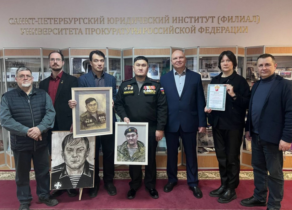 Торжественная передача портретов ветерану СВО Кылану-оол Конгару Максимовичу